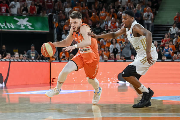 和出色的控 和出色的控