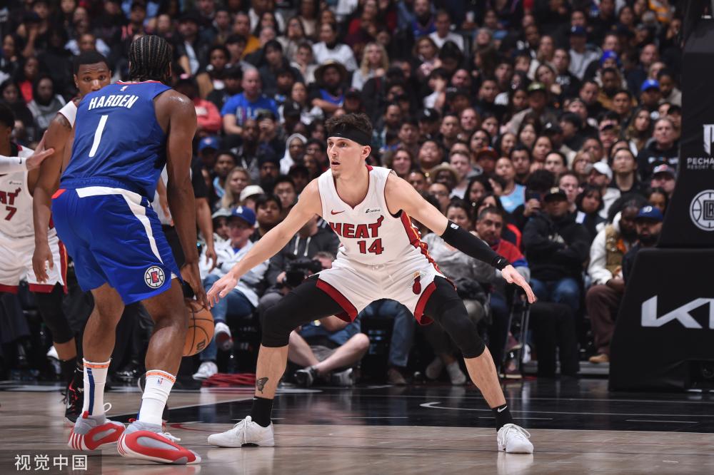 锋常在挑射 锋常在挑射