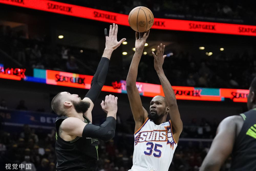 拉伤大腿被 拉伤大腿被